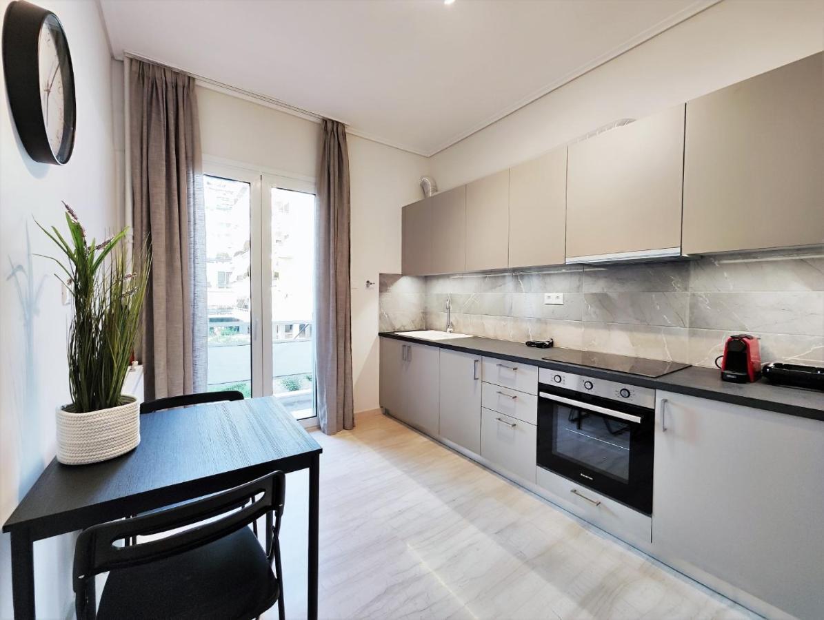 Etolou B5 - By Verde Apartments Athena Bagian luar foto