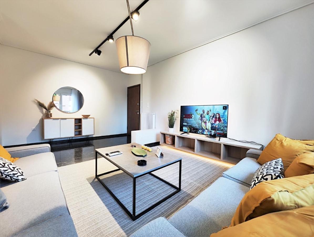 Etolou B5 - By Verde Apartments Athena Bagian luar foto